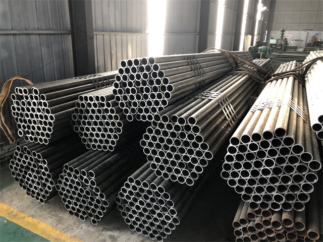 攀枝花小口径厚壁无缝钢管